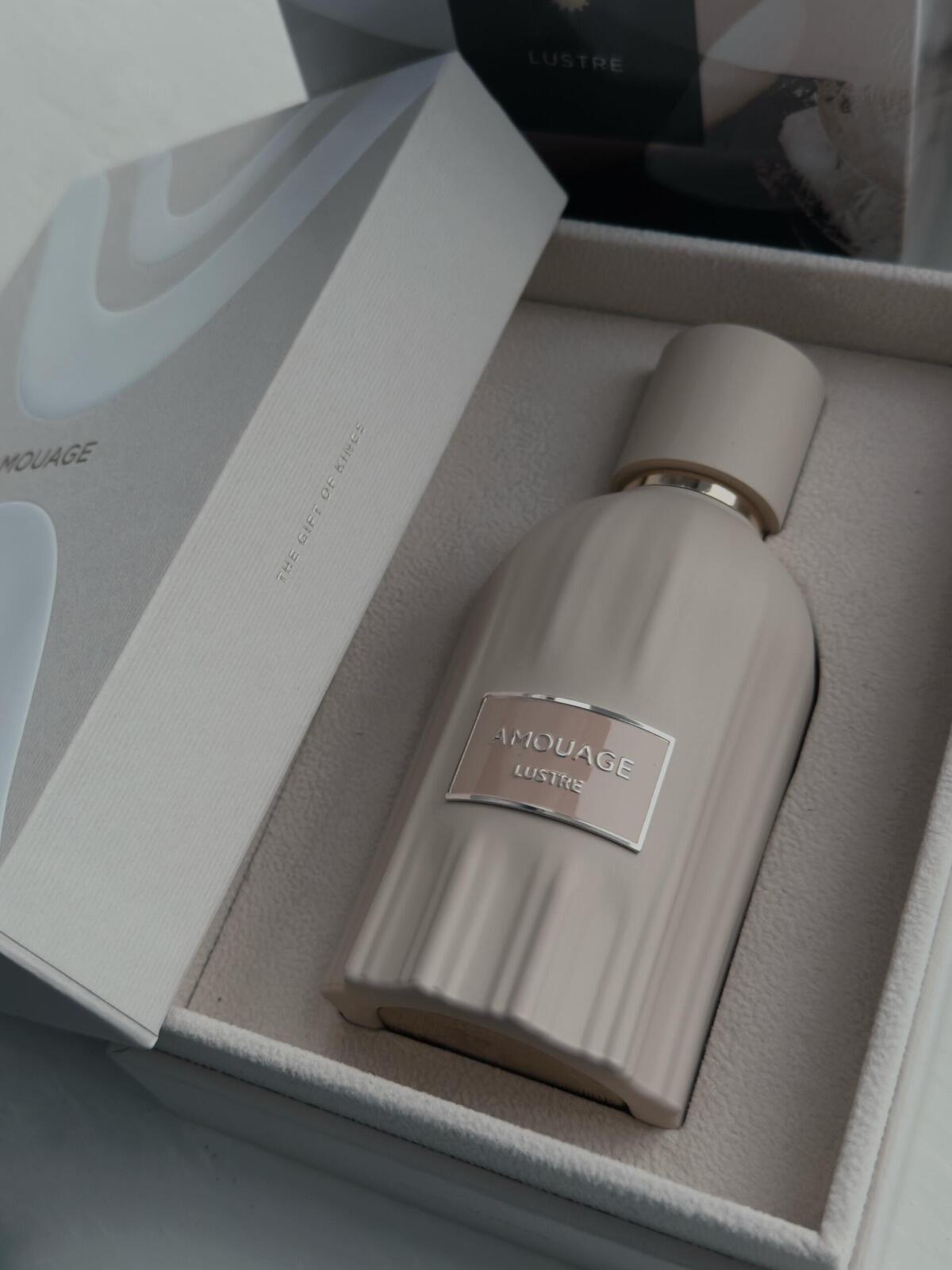 น้ำหอม Amouage Lustre 100 มล.  - Perfume Fragrance Details บทวิจารณ์และราคา