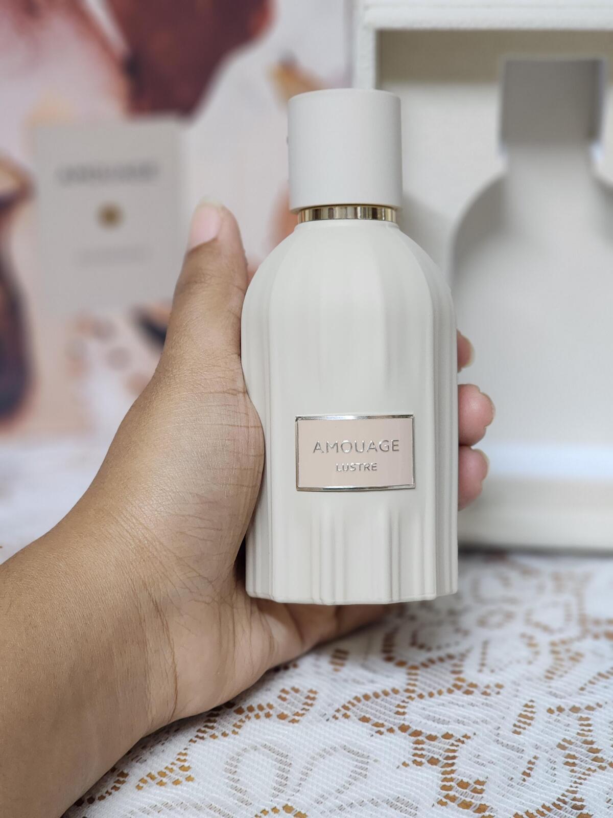 น้ำหอม Amouage Lustre 100 มล.  - Perfume Fragrance Details บทวิจารณ์และราคา